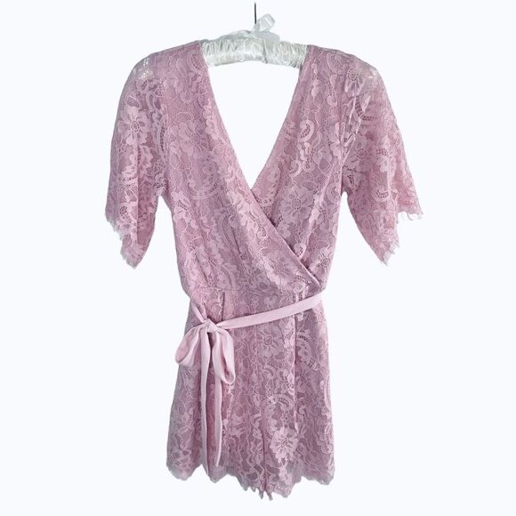Francesca’s Lace Overlay Pink Floral Wrap Babydoll Mini Dress Women’s Small - Picture 10 of 10